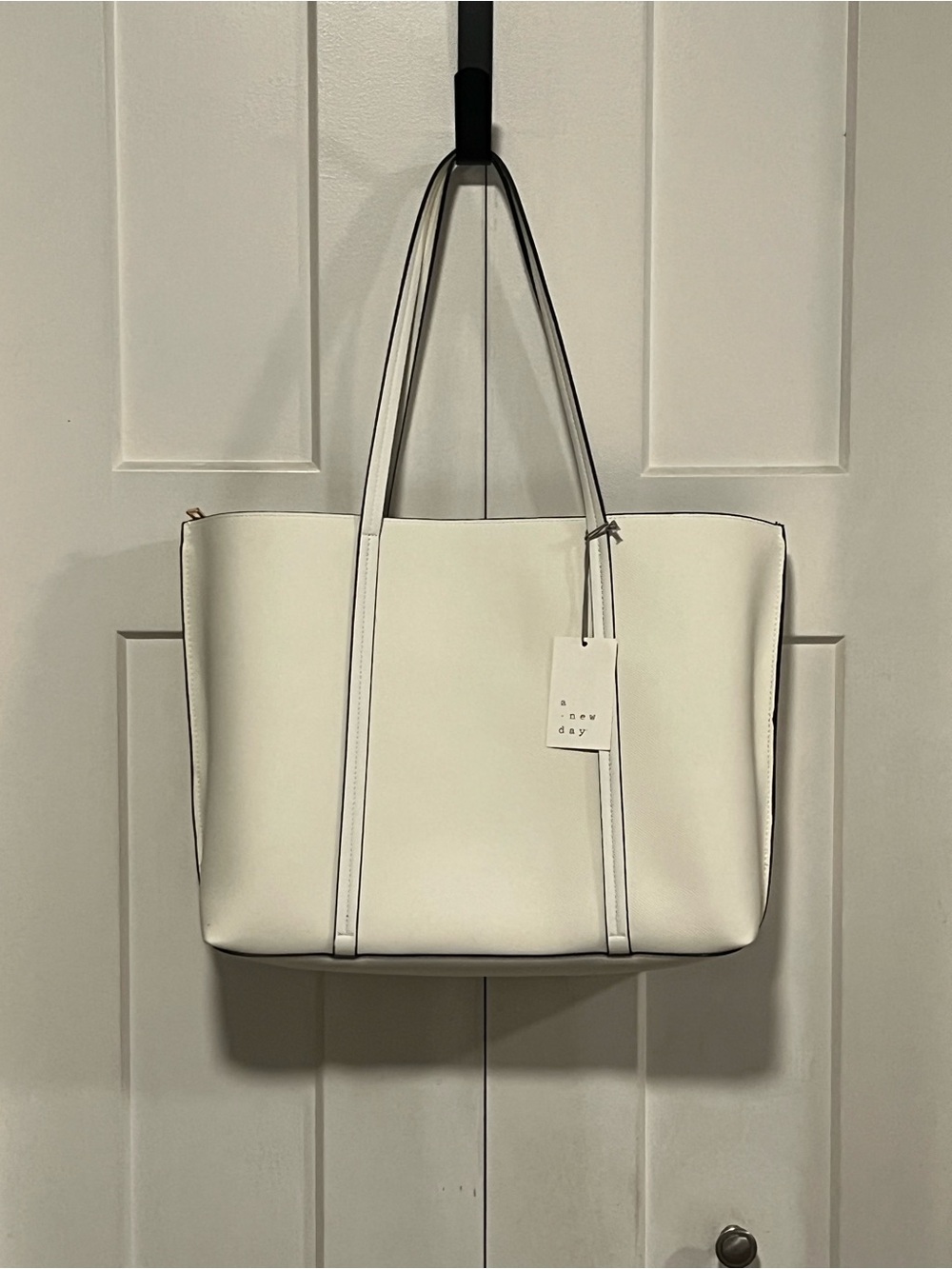 A New Day Triple Compartment Off White Shoulder Tote NWT